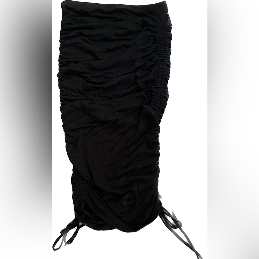 SHEIN - Ruched Black MIDI Skirt
